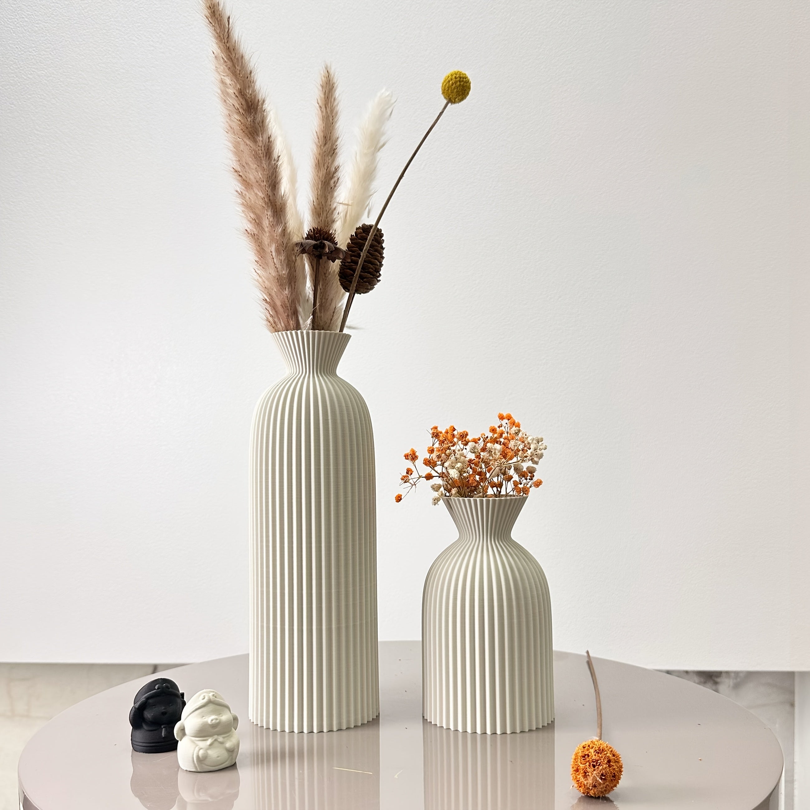 2pcs Set of Wavy Art Vases, Dried Flower Arrangement Vases, Suitable for Home Decoration Ornaments Vases, Entrance Hall Decoration Vases, Office Desktop Vase Ornaments